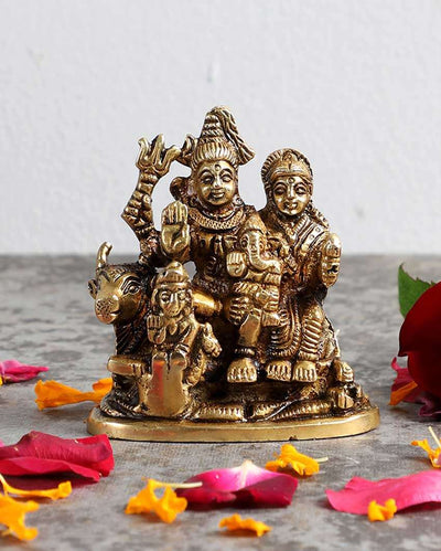 Eye-catchy Brass Shiv Parivar Idol | 4 x 5 inches
