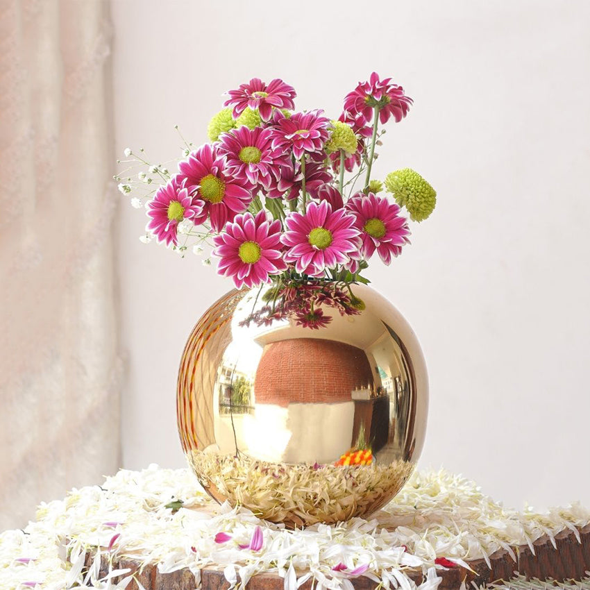 Elegant Ball-Shaped Golden Shade Vase Without Flower | 7 x 7 inches