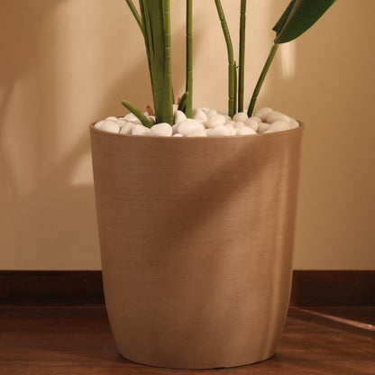 Elegant Verdant Planter Pot Without Plant | 16 x 18 inches