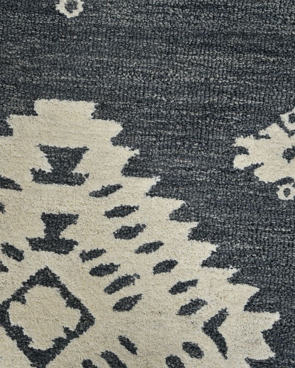 Dark Grey Hand Tufted Wool Vista Carpet | 8x5 ft