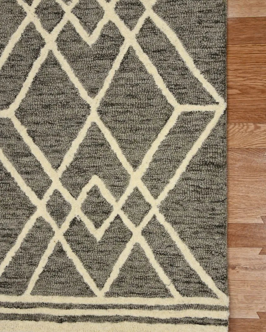 Wool Geometric Pattern Hand-Tufted Rug Carpet Cut Pile | 8 x 10 Feet