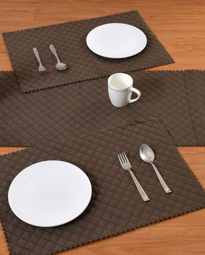 Chic Table Runner and Coordinated Placemats | Set of 5