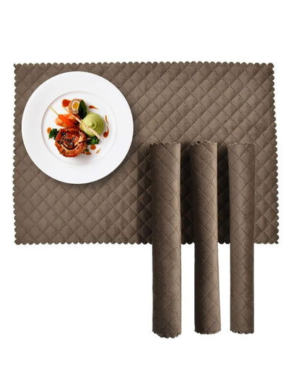 Chic Table Runner and Coordinated Placemats | Set of 5