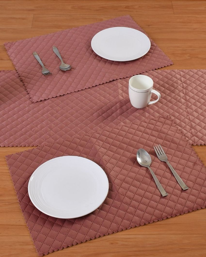 Chic Table Runner and Coordinated Placemats | Set of 5