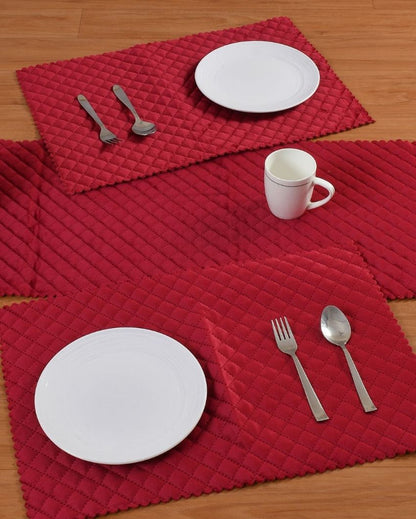 Chic Table Runner and Coordinated Placemats | Set of 5