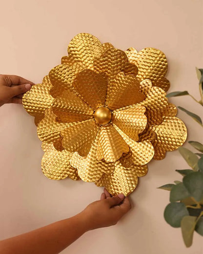 Gold Hammered Flower Wall Decor| Gold | Set of 2 | 15 x 15 x 2 inches