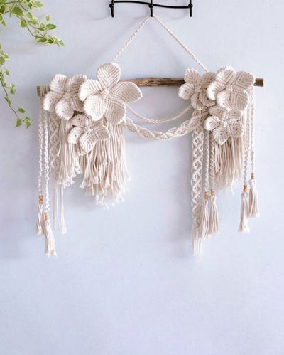 Floral Macrame Wall Hanging | 25 x 22 x 3 inches