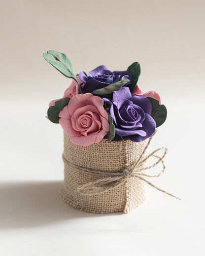 Novalis Roses Flower Arrangement | 3 x 4 inches