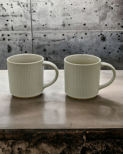 Vinatge Style Ceramic Mugs | Set of 2 Off White