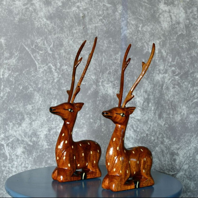 Sitting Wooden Deer | Set Of 2