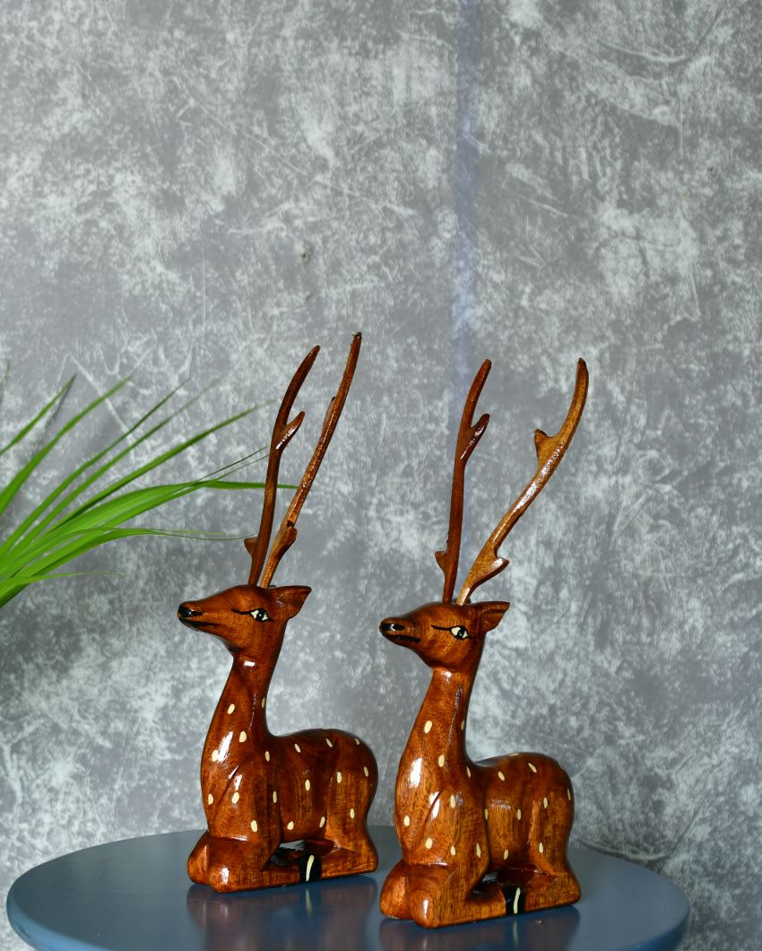 Sitting Wooden Deer | Set Of 2