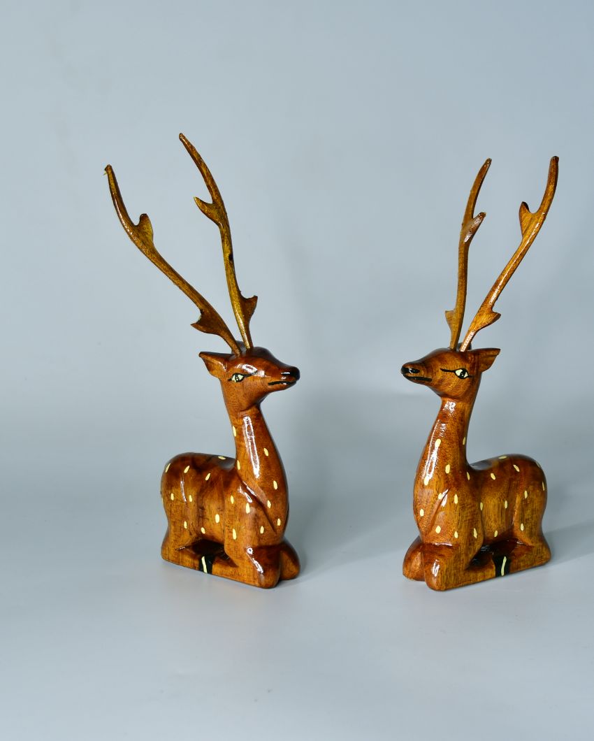 Sitting Wooden Deer | Set Of 2