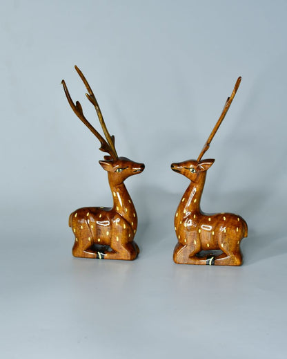 Sitting Wooden Deer | Set Of 2