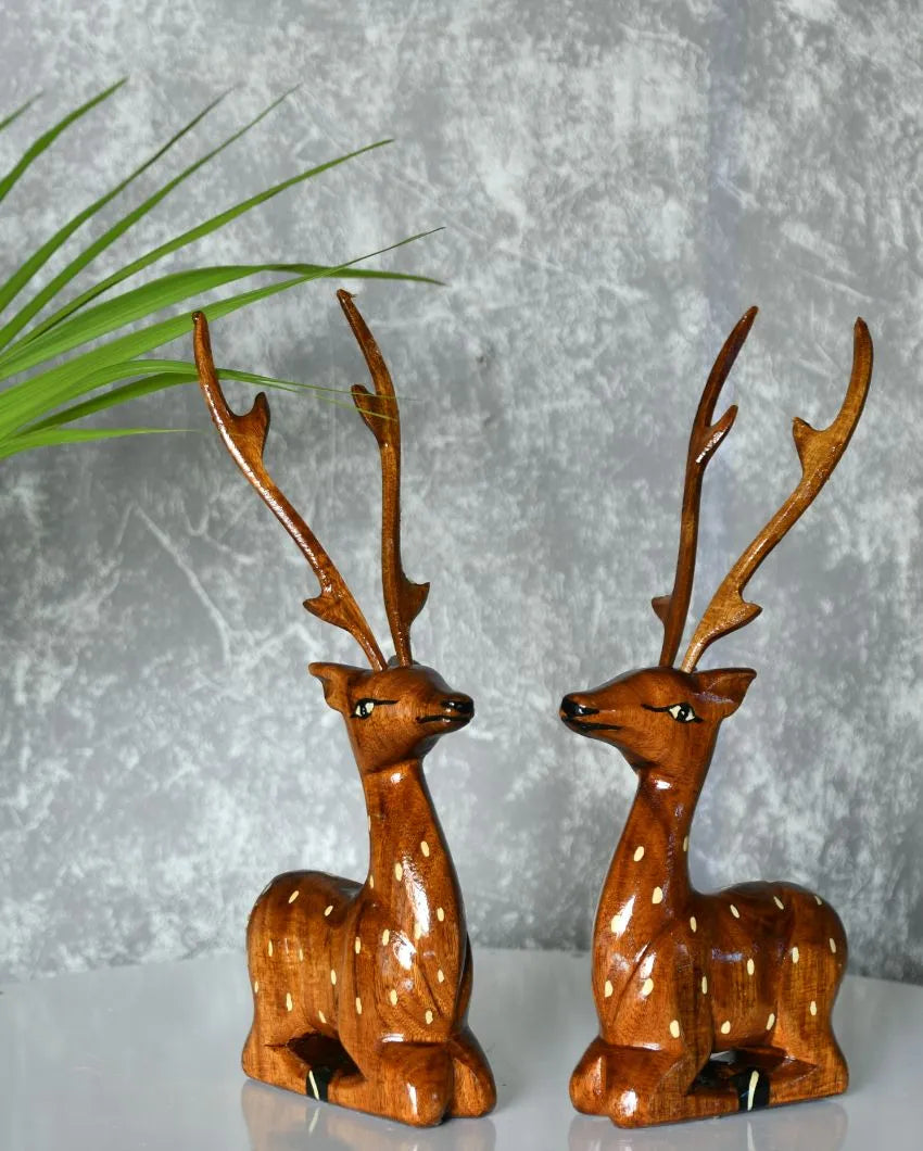 Sitting Wooden Deer | Set Of 2