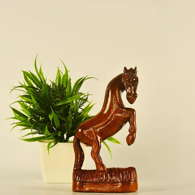 Racing Towards Greatness Wooden Horse Showpiece Default Title