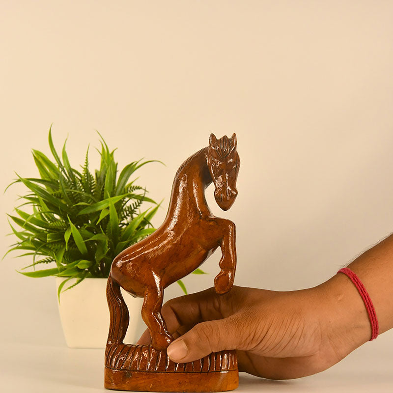 Racing Towards Greatness Wooden Horse Showpiece Default Title