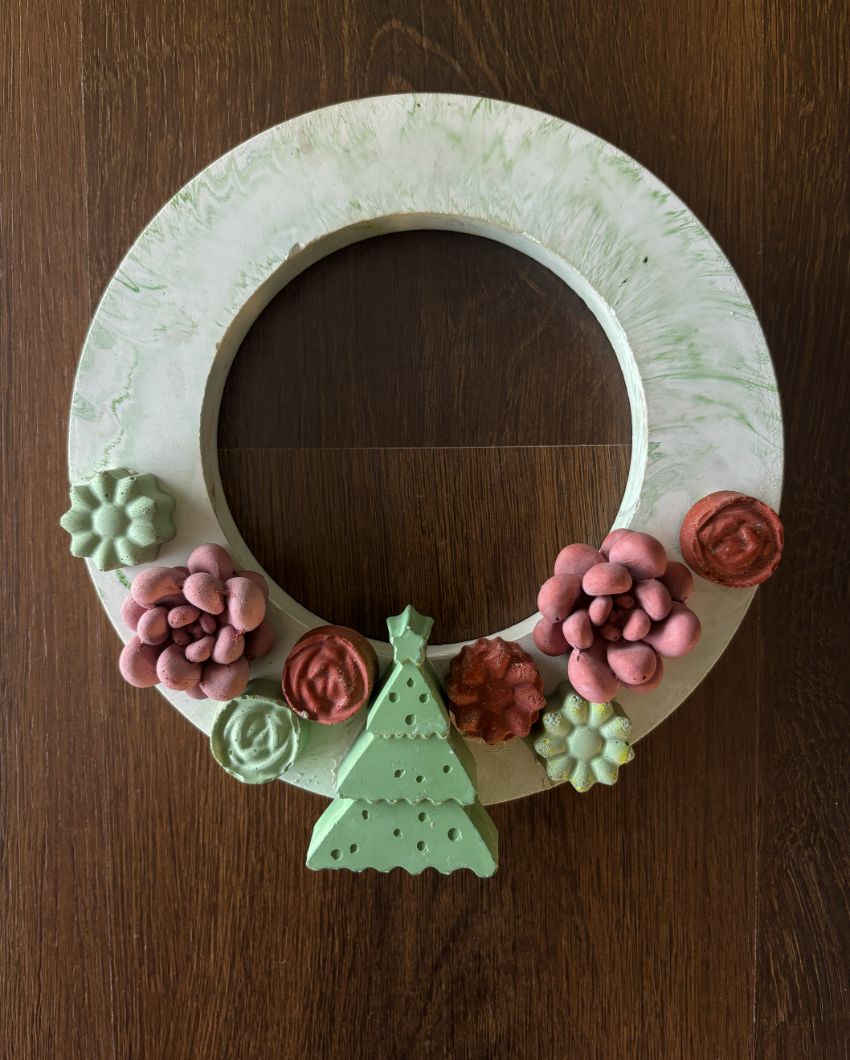 X-Mas Halo Wreath Handcrafted Concrete Holiday Decor | 8 x 1 inches