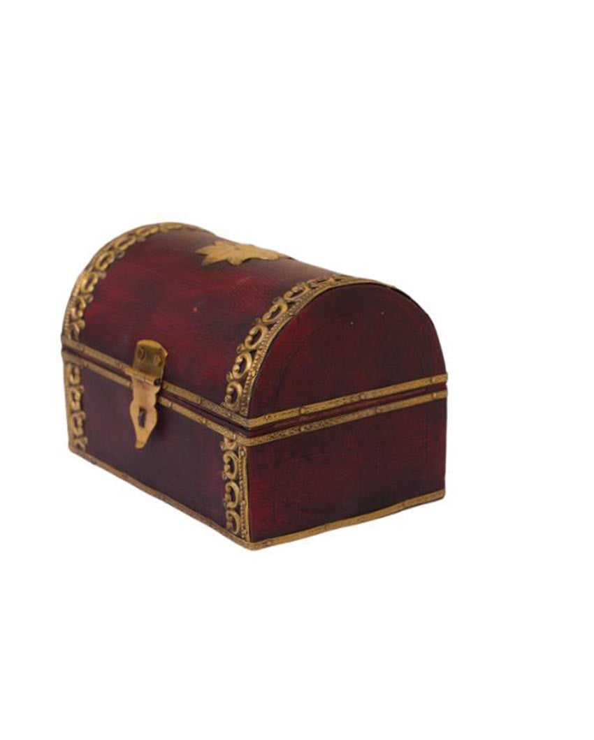 Classy Brown Brass Fitted Wooden Box