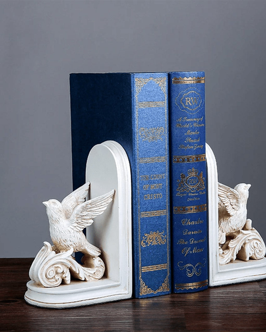 Dove Bookends Table Pieces | White | 22 x 10 x 20 cm / 9 x 4 x 8 inches