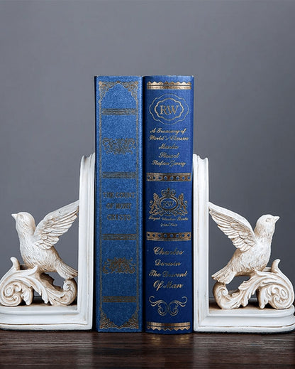 Dove Bookends Table Pieces | White | 22 x 10 x 20 cm / 9 x 4 x 8 inches