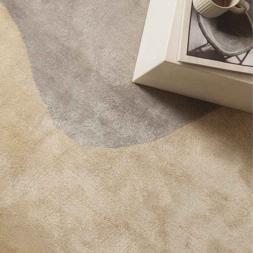 Elegant Grey Nasai Floor Covering Rug