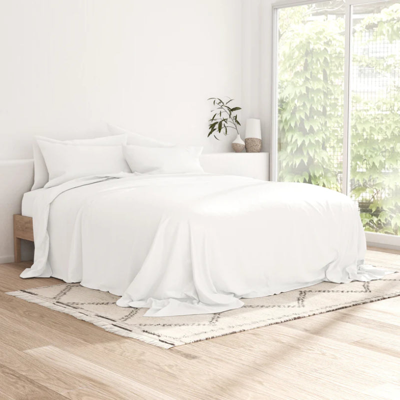 Classic White Bamboo Bedding Set With Pillow Covers | Queen Or King Size  | 90 x 101 Inches , 100 x 109 Inches