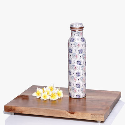 August Collectives Bottles & Flasks Dusaan or dussan dushan doosan