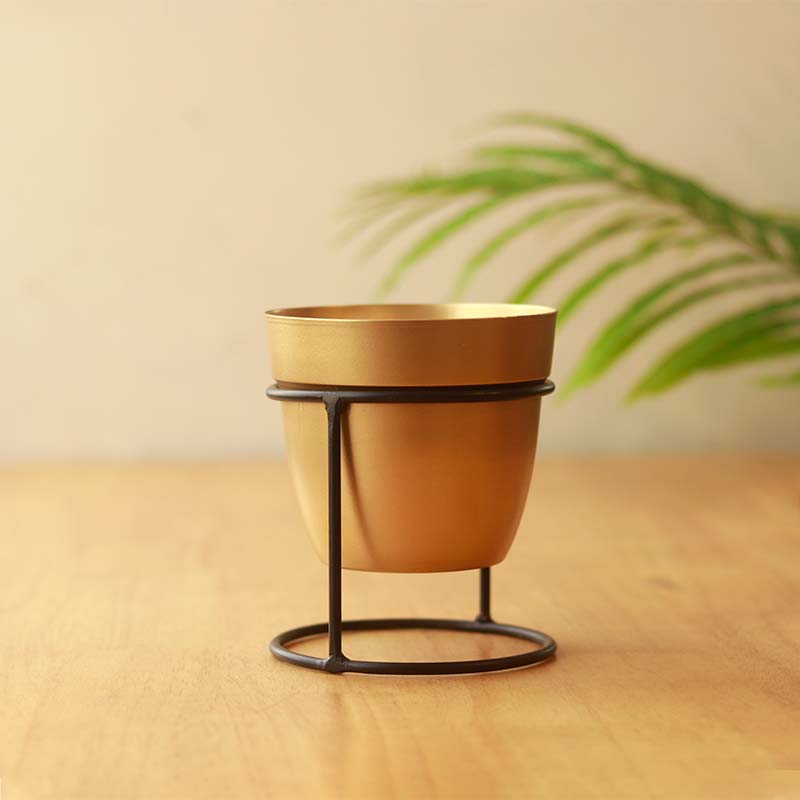The Vienna | Gold Metal Pot with Stand